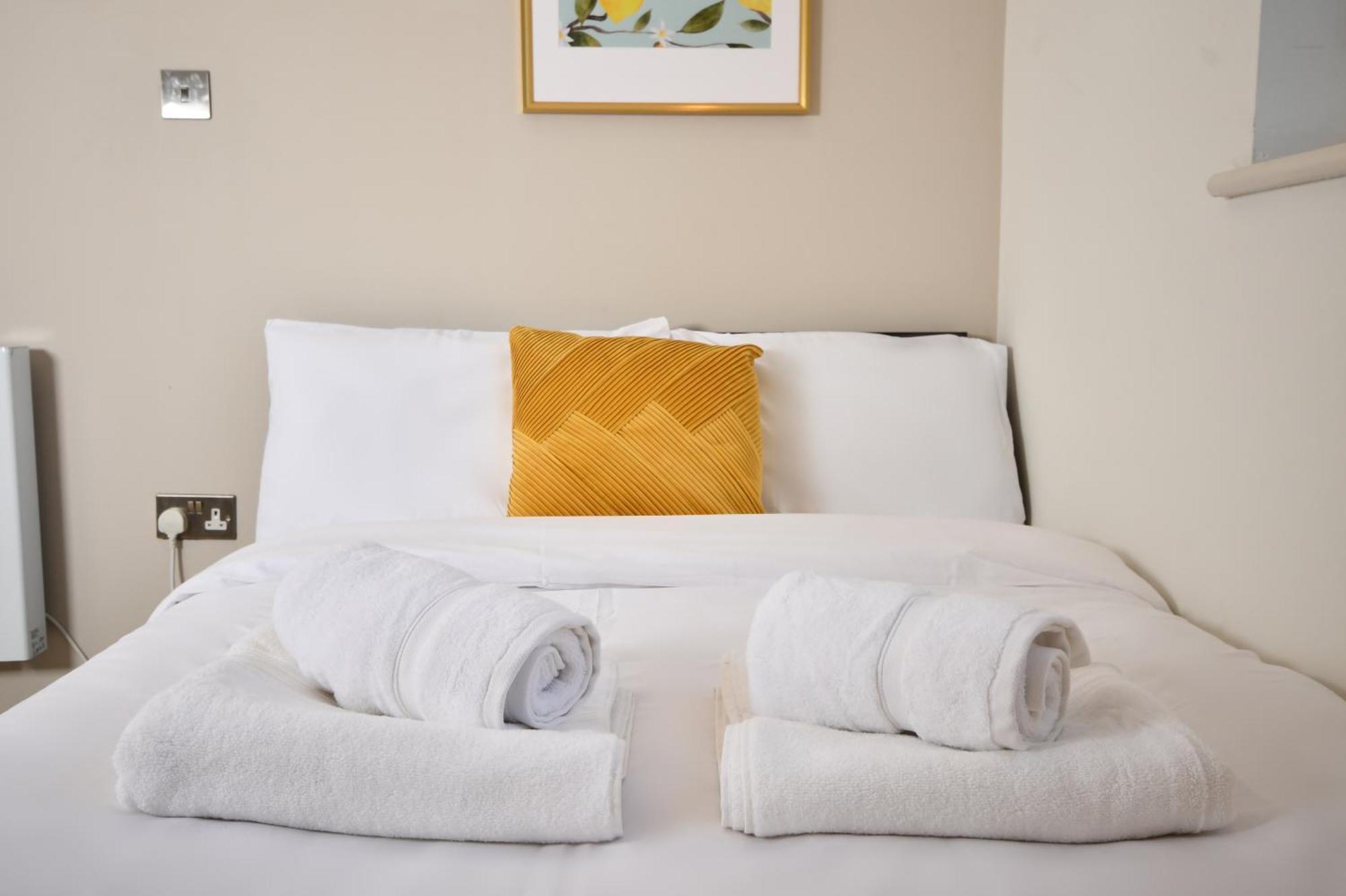 Pensionat Morden Stratford 1 With Shared Bathroom London