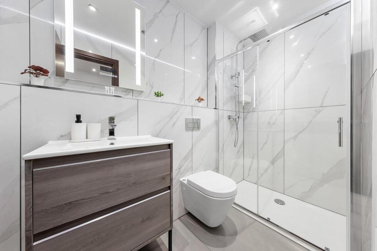 Modern 1 Bed Flat - Golders - Appartement Londen