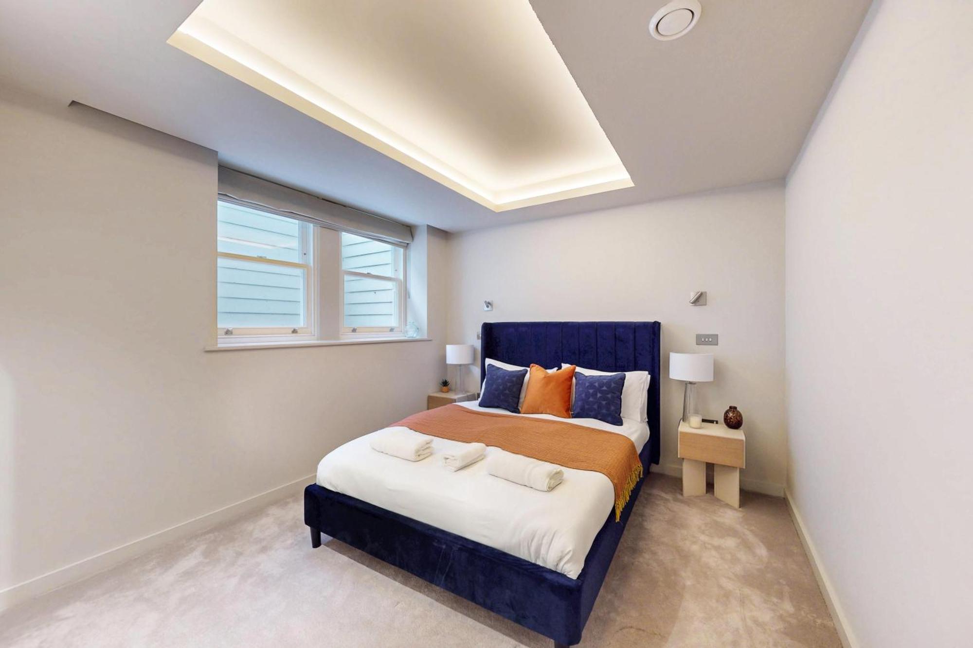 Chic & Elegant 4bed Apt-10min Walk To River Thames *