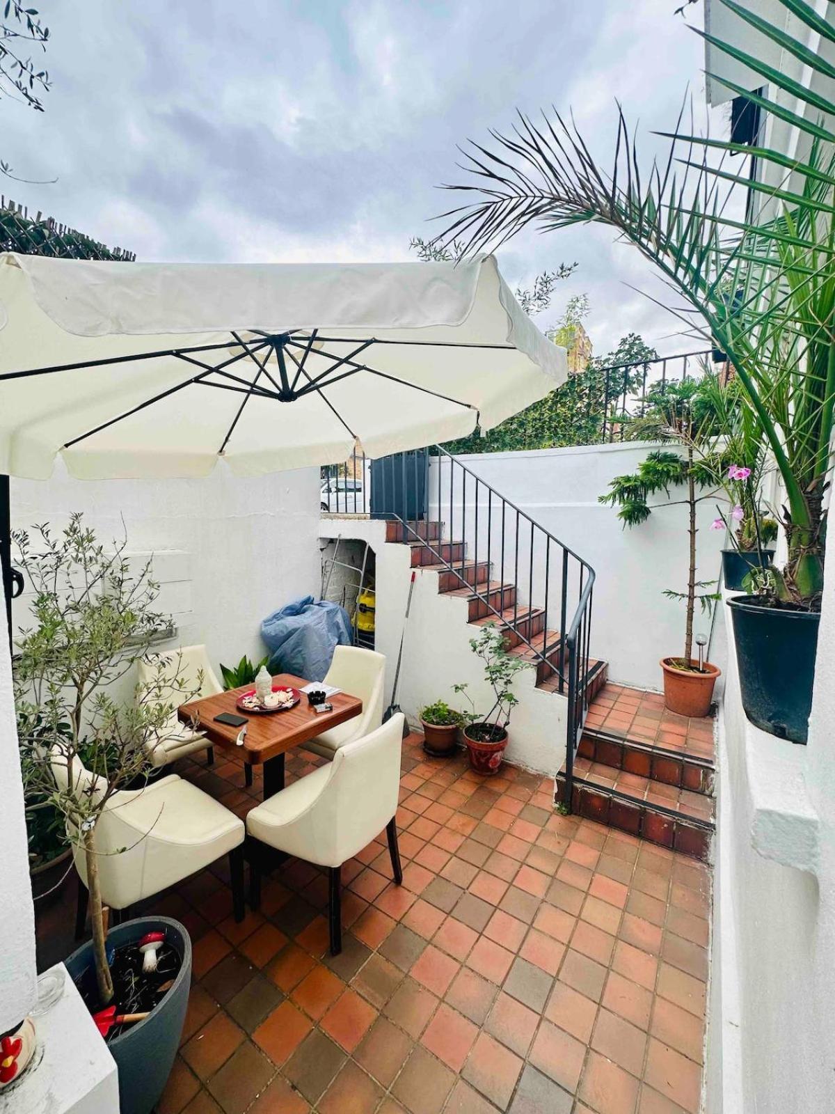 Stylish Unit, Heart Of Bayswater Appartement Londen