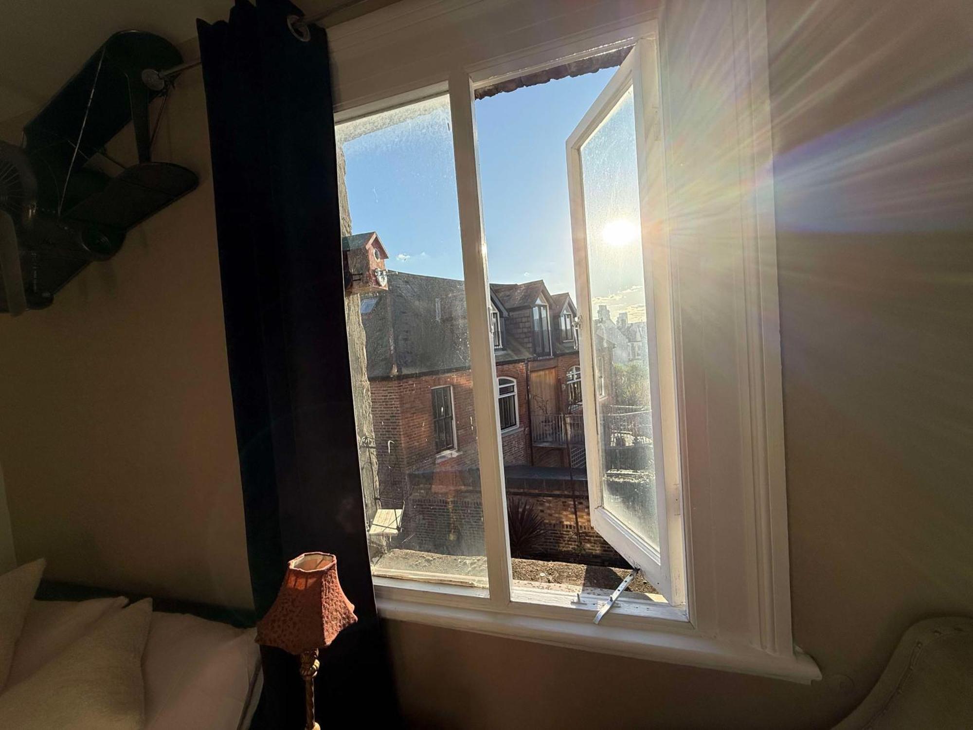 Apartment Studio London
