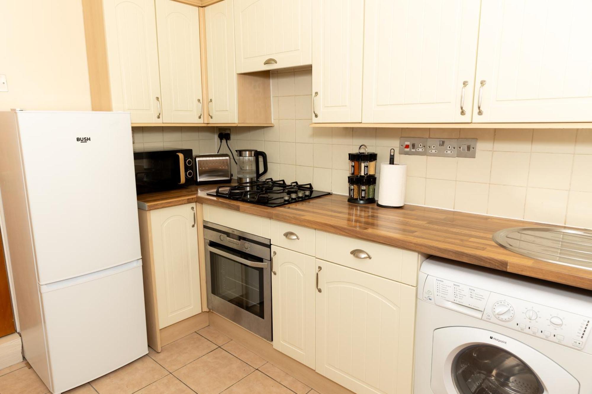Cosy Turkey Oak Flat In Hackney Lägenhet