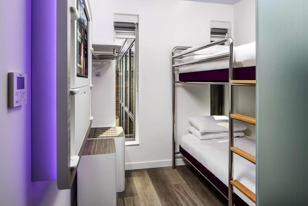 Hotel Yotel *