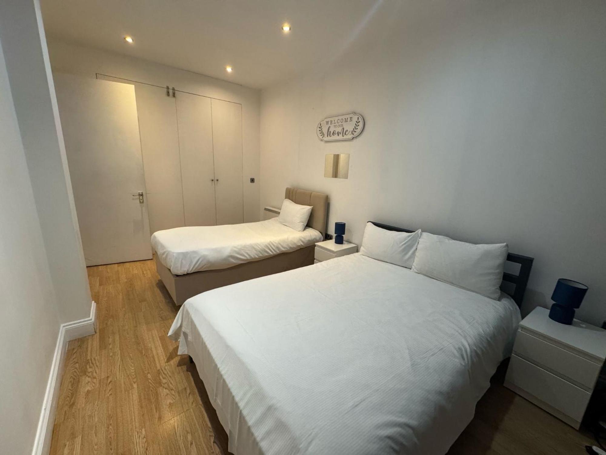 Comfortable - Cosy - Budget In Center Gasthof