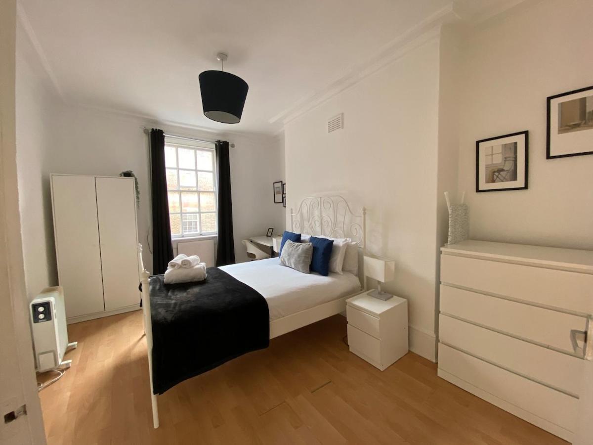Apartment Lovely 2 Bed Flat In Soho!