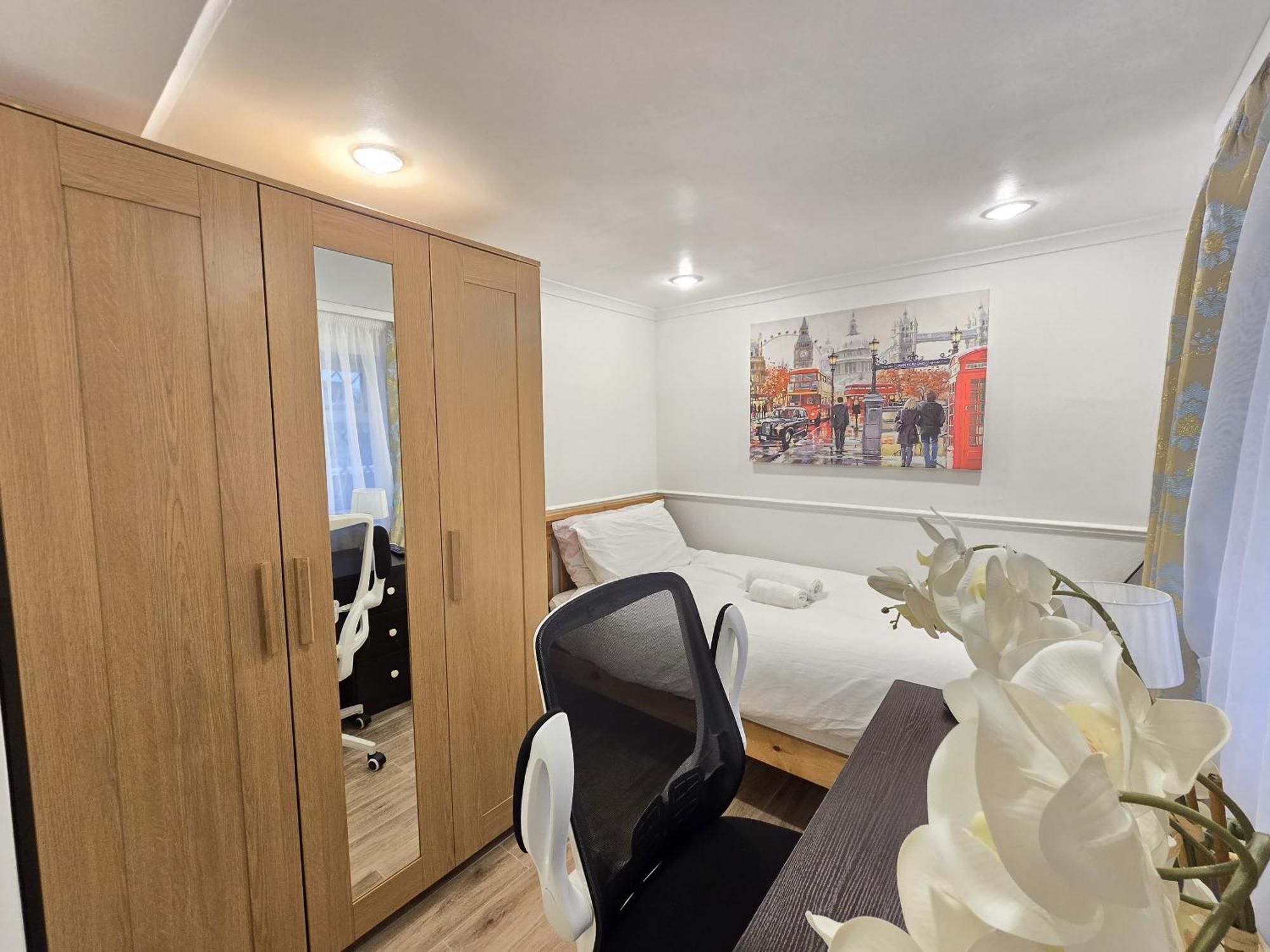 Marylebone Grendon *