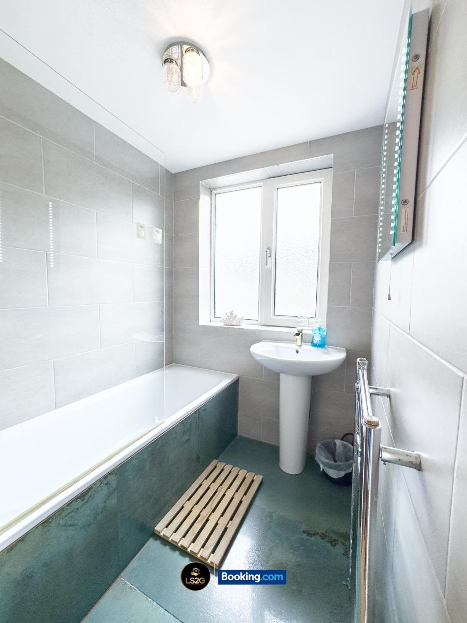 Casa vacanze Stunning House By Ls2g Short Lets & Serviced Greater With Free Wifi Londra