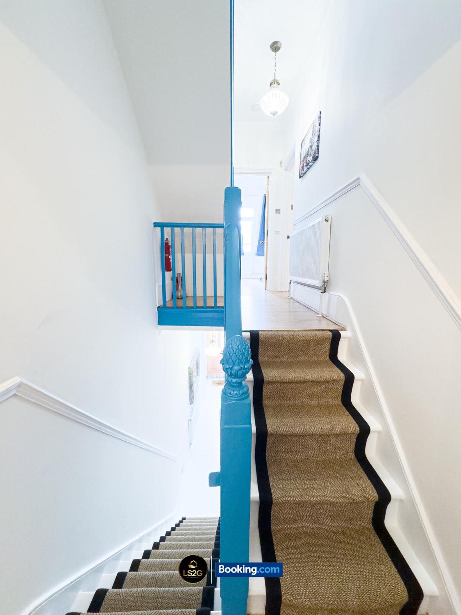 Casa vacanze Stunning House By Ls2g Short Lets & Serviced Greater With Free Wifi Londra