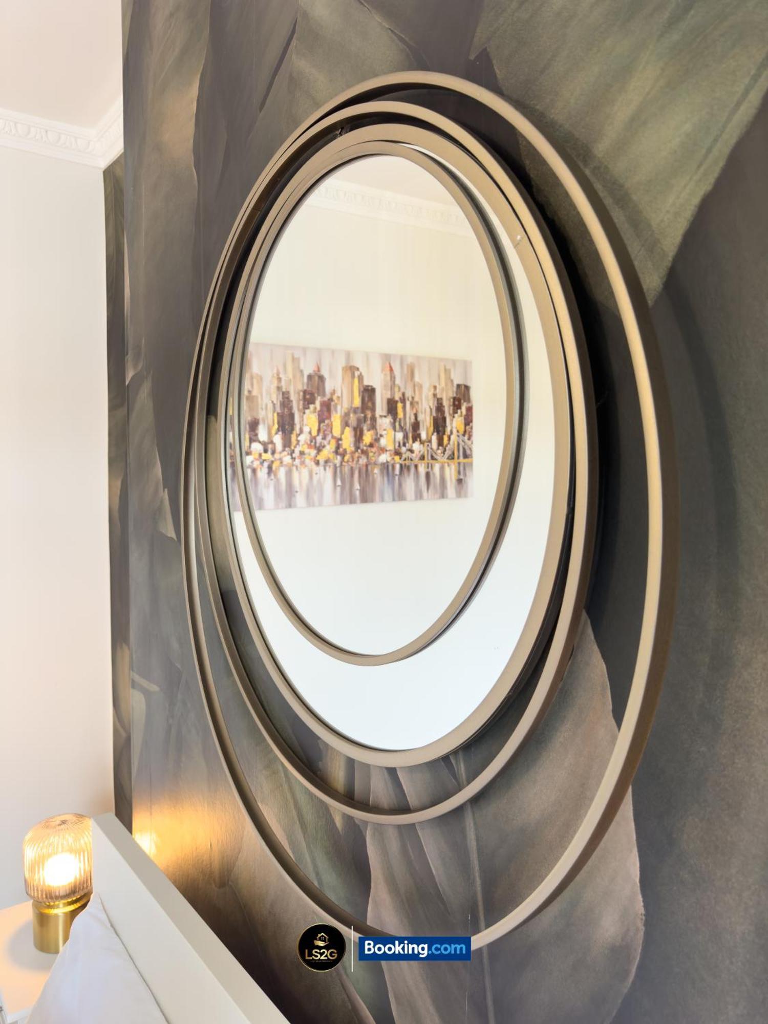 Stunning House By Ls2g Short Lets & Serviced Greater With Free Wifi * Londra