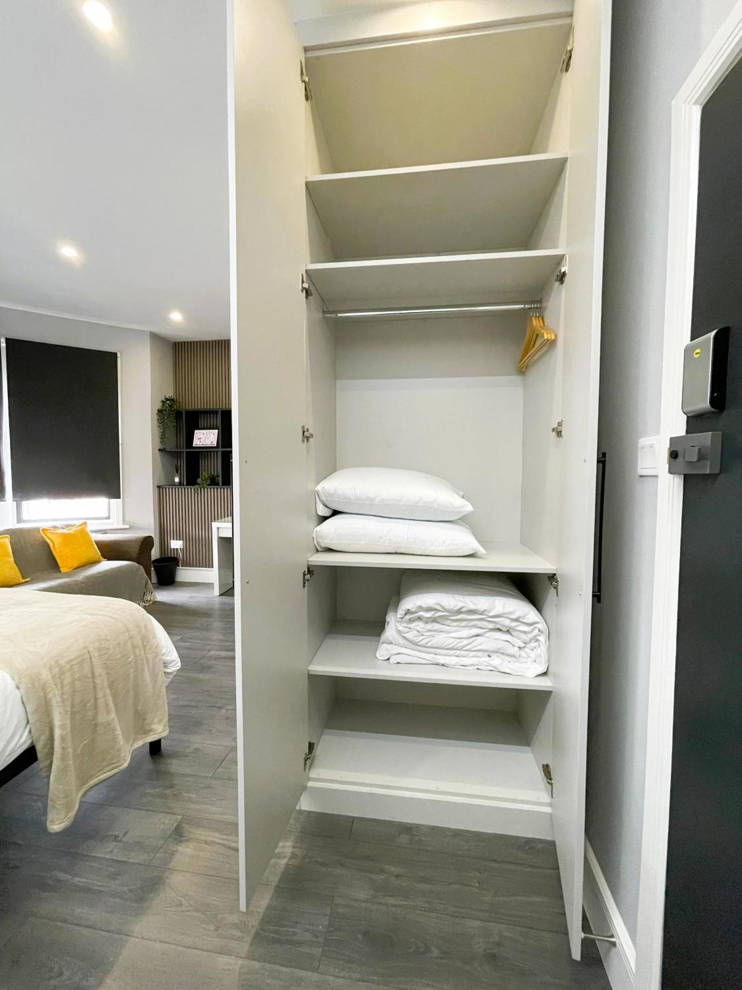 Privatunterkunft Luxury In Vibrant Area London