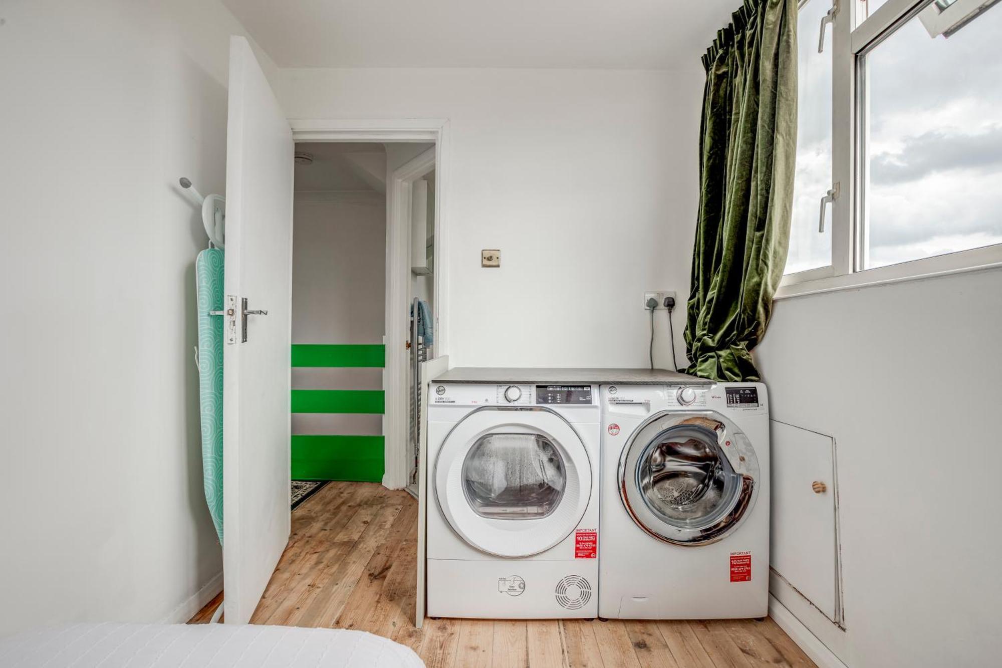 Classic House & Garden 25mins From Museums Ferienhaus London
