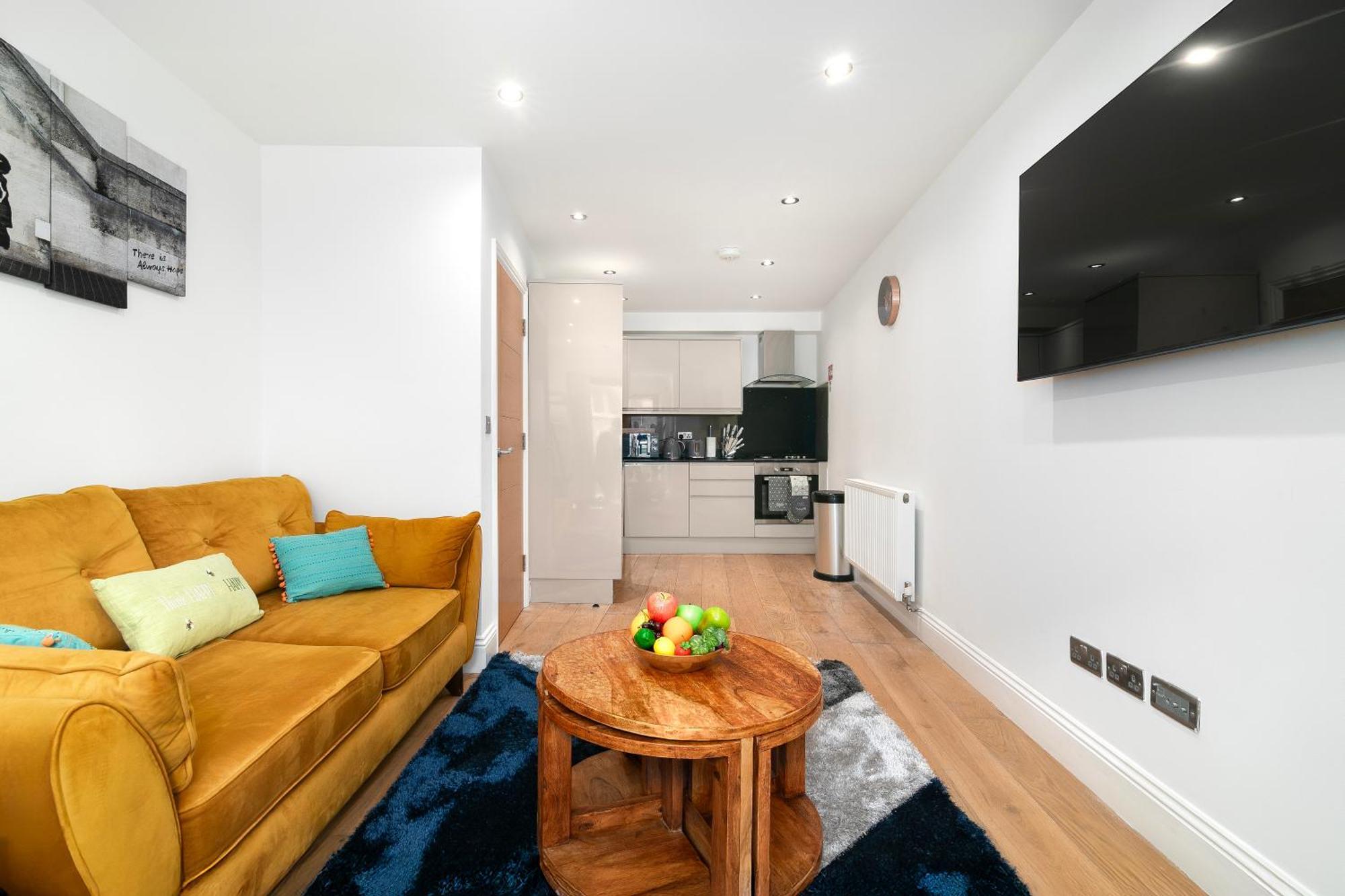 Brick Lane E2 3 Bedroom 2 Living 2 Bathroom Balcony Holiday home