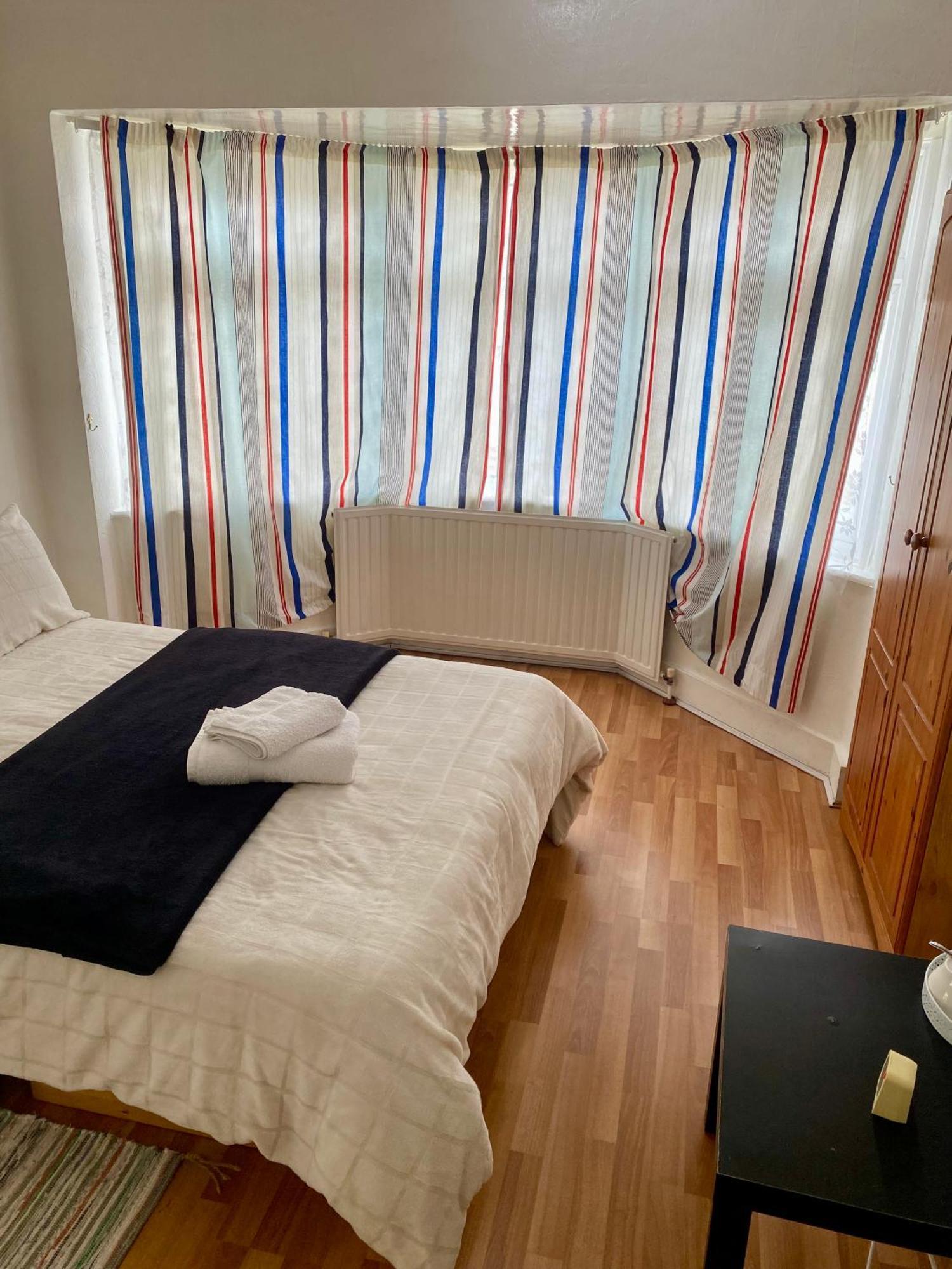 Lovely In Wembley Stadium Homestay London