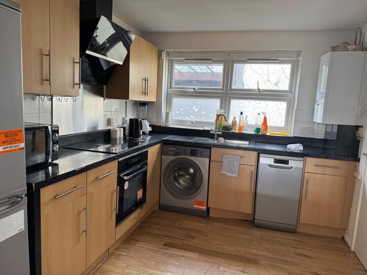 Leilighet Modern 2 Bedroom Terrace London