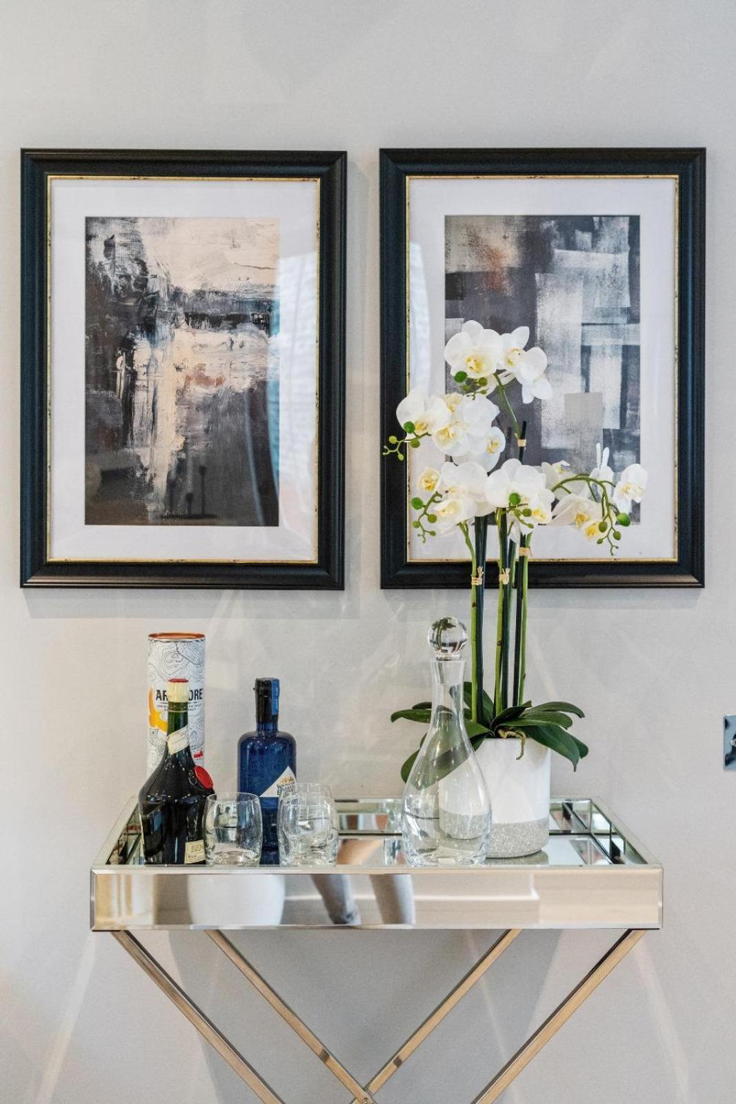 Luxurious 4 Bedroom In Kensington Holiday home London