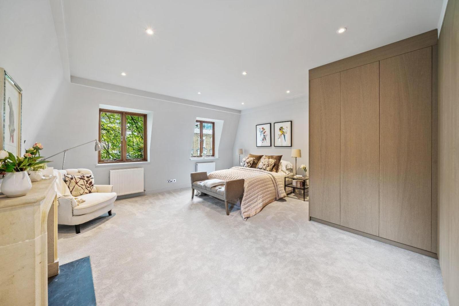 Holiday home Luxurious 4 Bedroom In Kensington