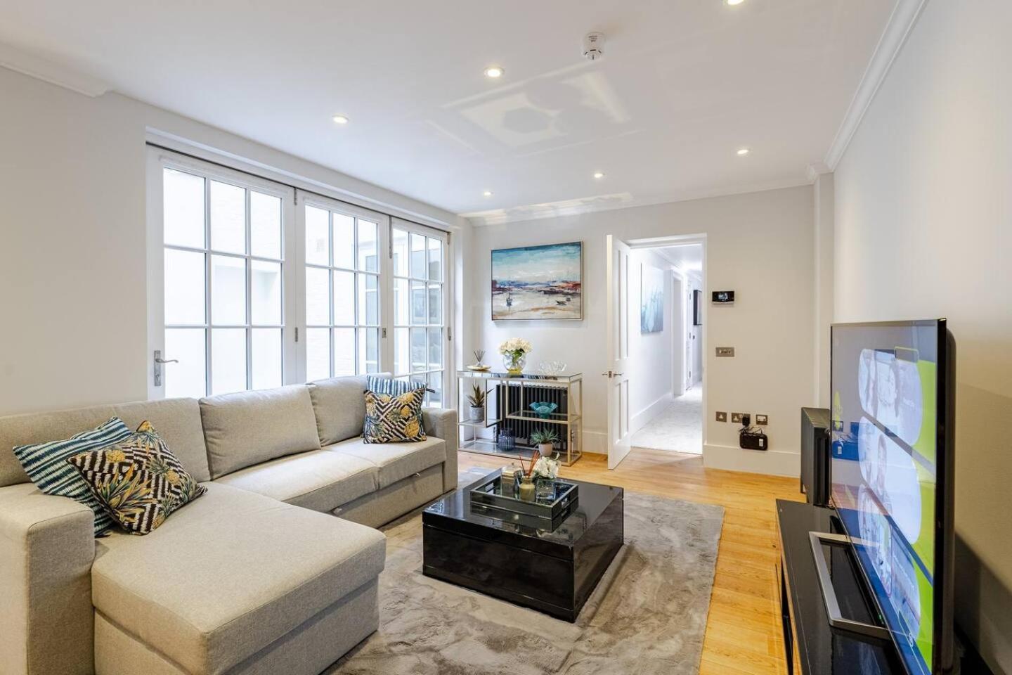 Lavish Designer 3 Bed Near Oxford Street Lägenhet *