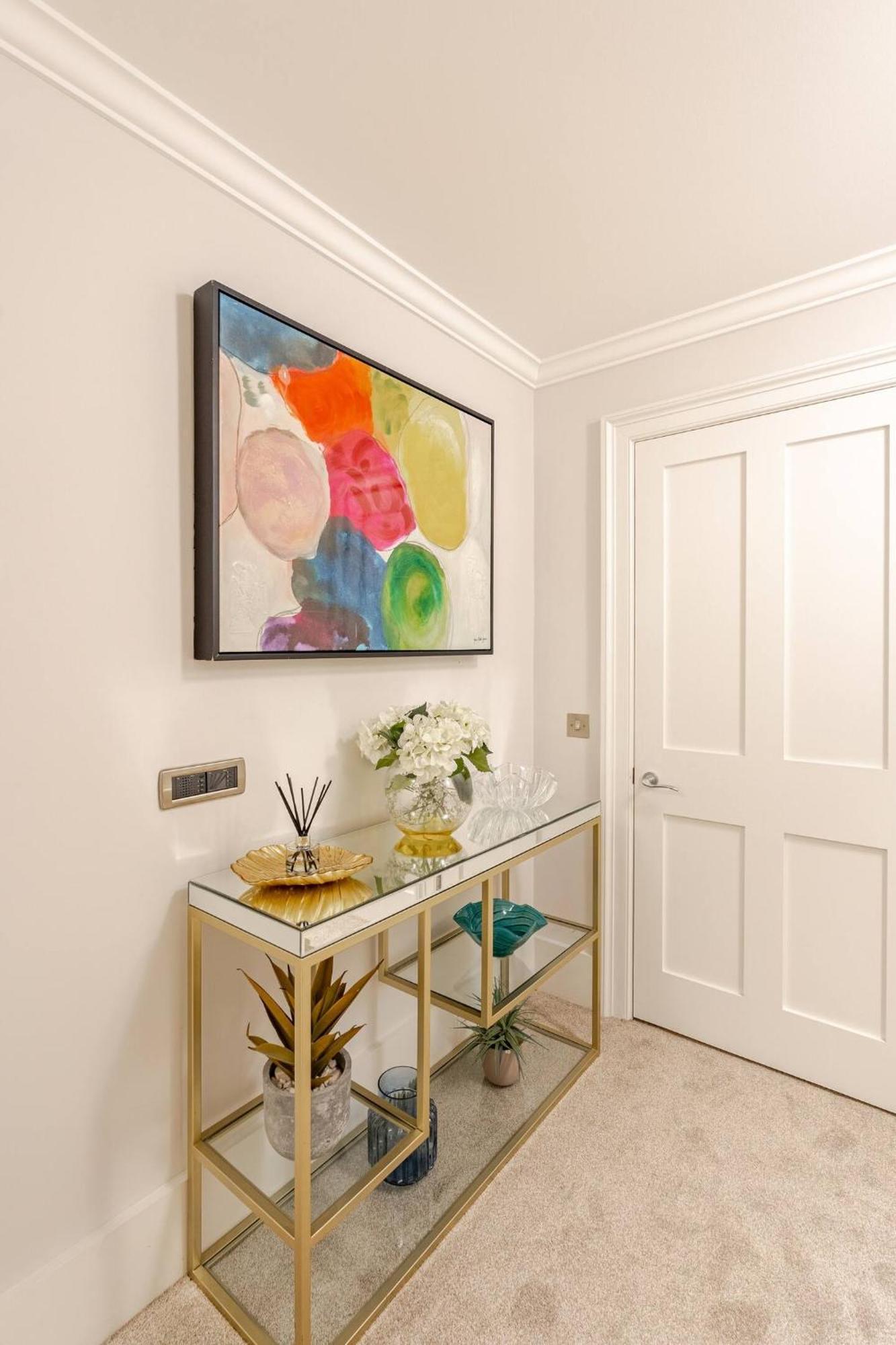 Lavish Designer 3 Bed Near Oxford Street Lägenhet
