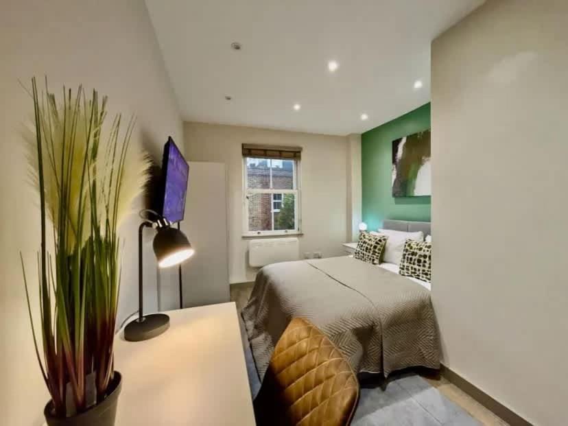 Apartment Netflix Heart Of Battersea Wd Self Check-in Desk London