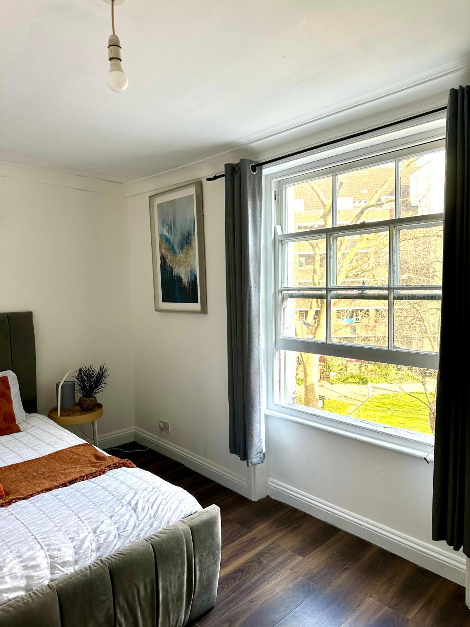 Stunning 4 Bedroom Flat In Kingscross, St Pancras! Apartment