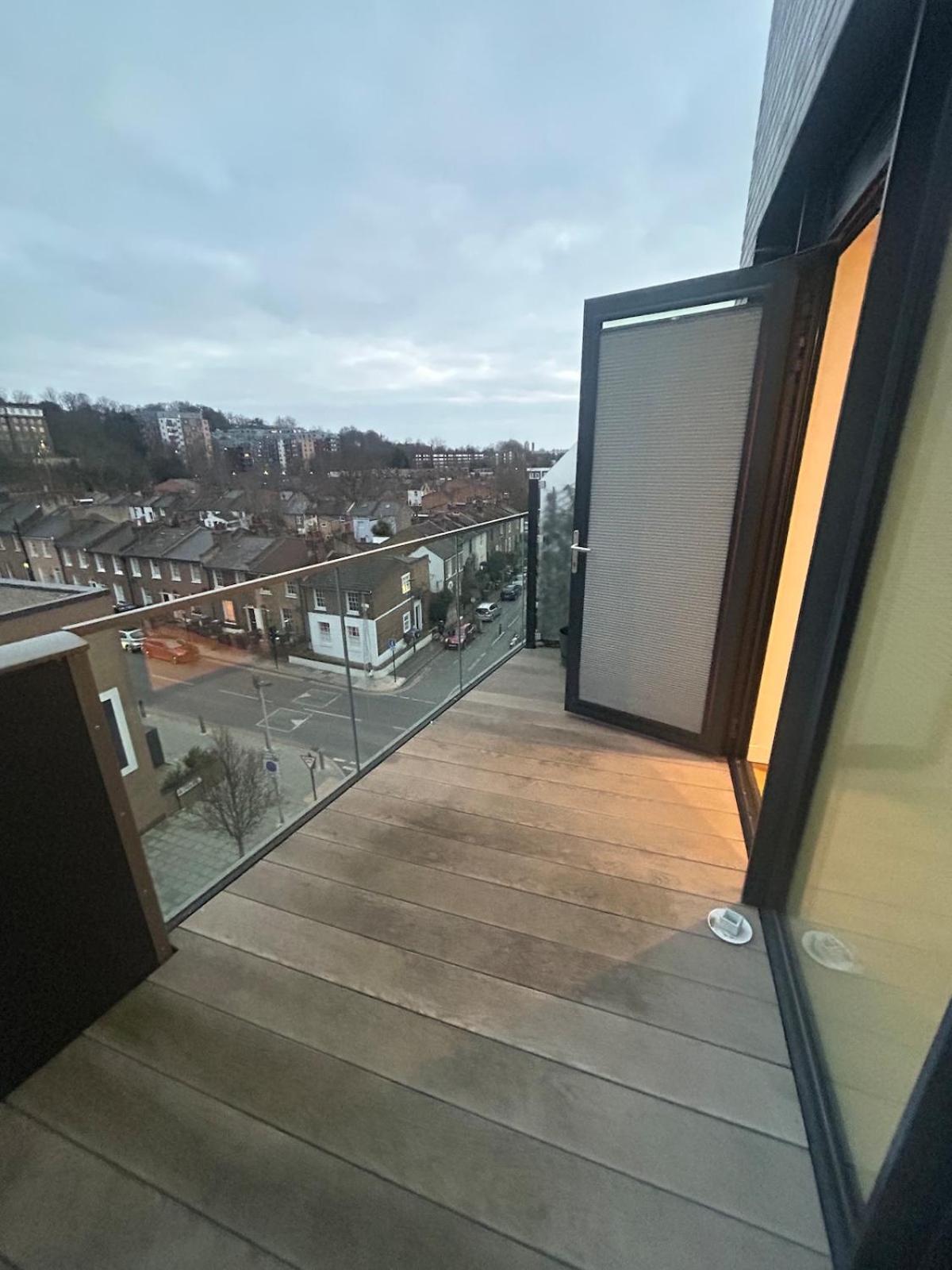 New 2 Bed Greenwich * Londres
