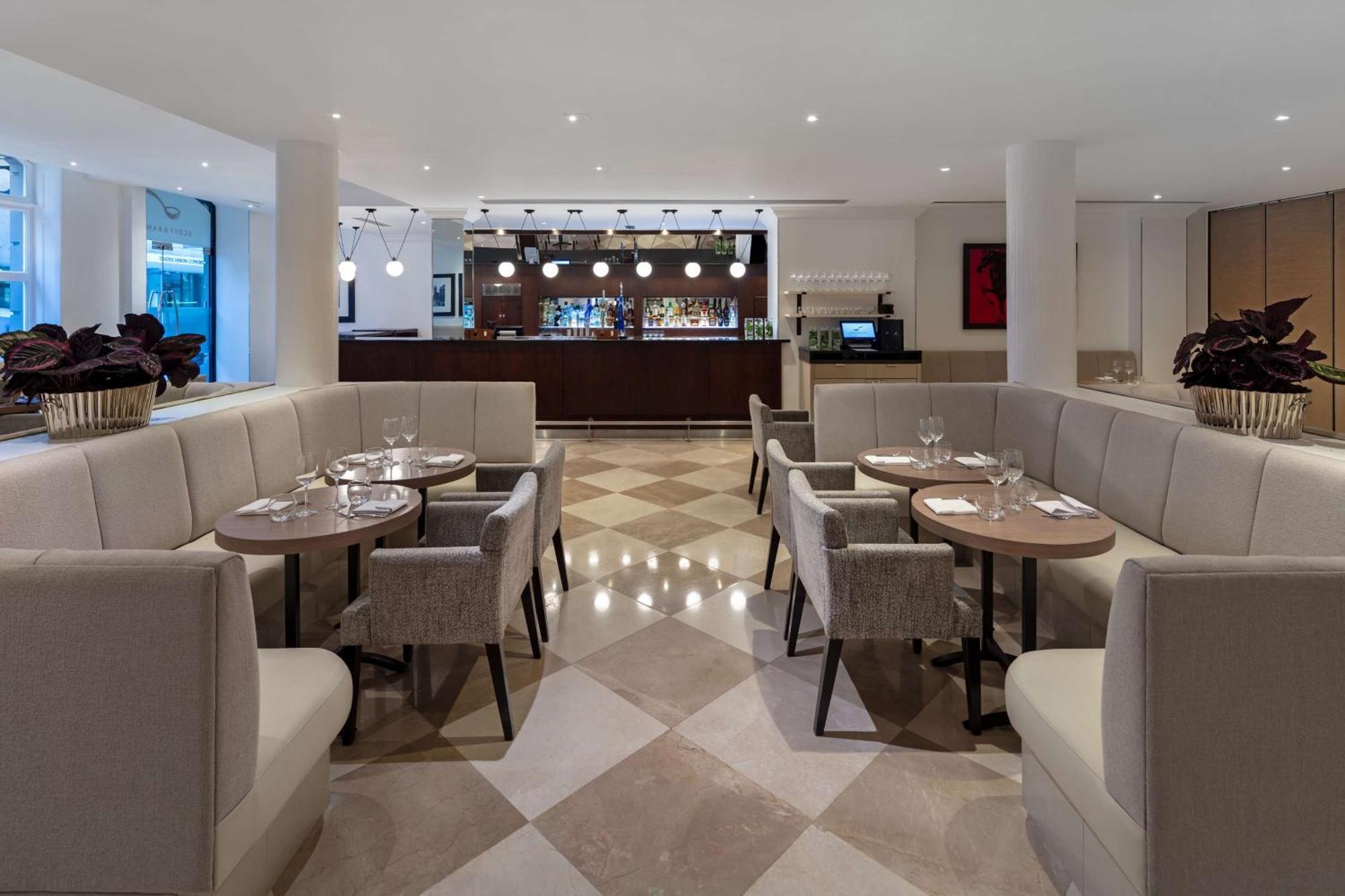 Radisson Blu Hotel, Tottenham Court Road - Formerly Kenilworth Hotel 4*