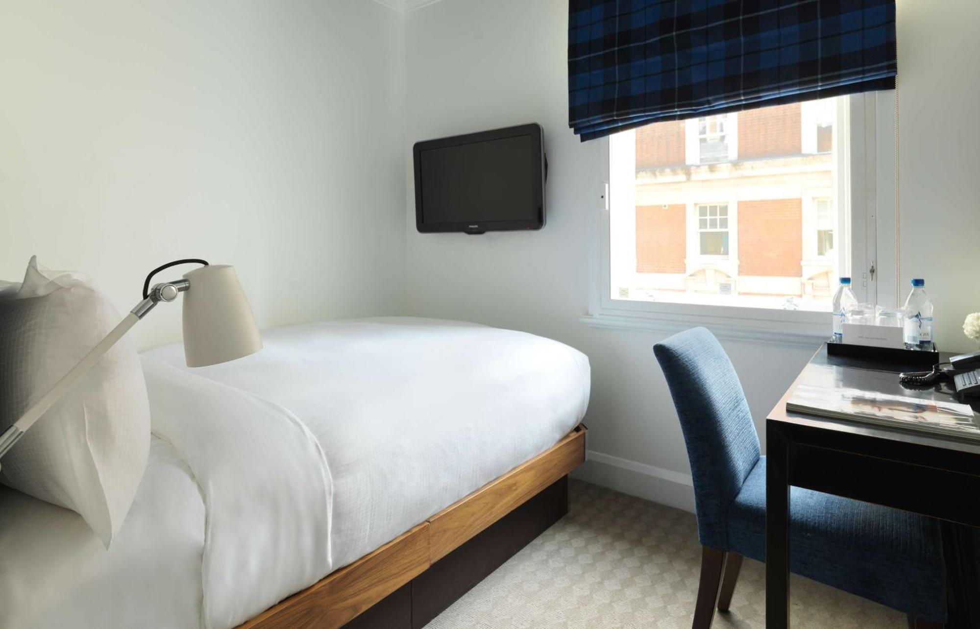 Radisson Blu Hotel, Tottenham Court Road - Formerly Kenilworth 4* London