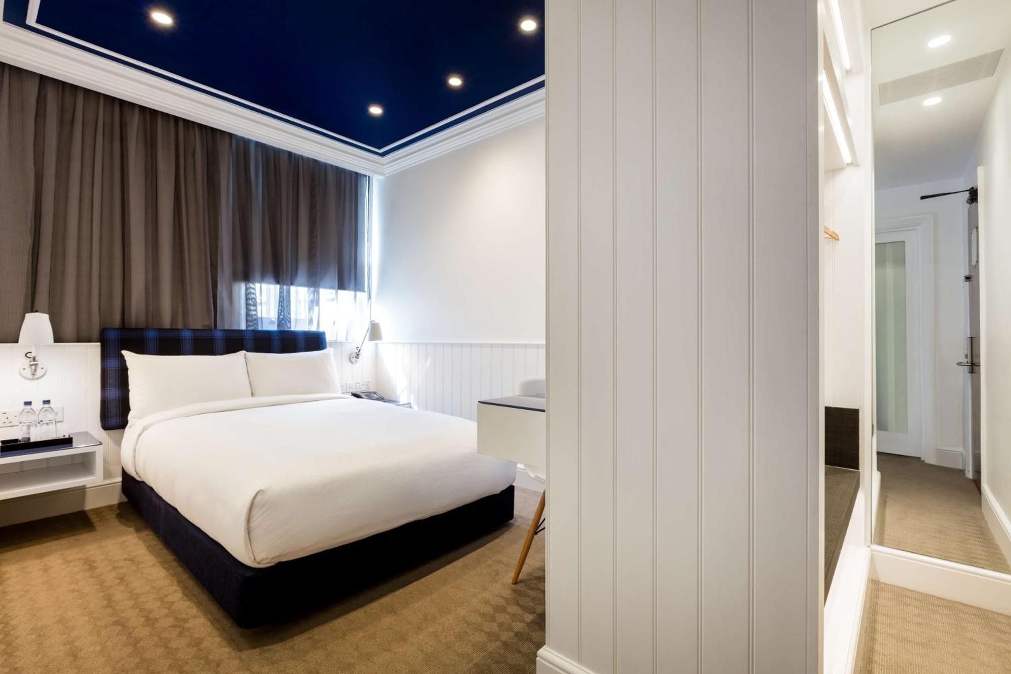 Radisson Blu Hotel, Tottenham Court Road - Formerly Kenilworth Hotel London