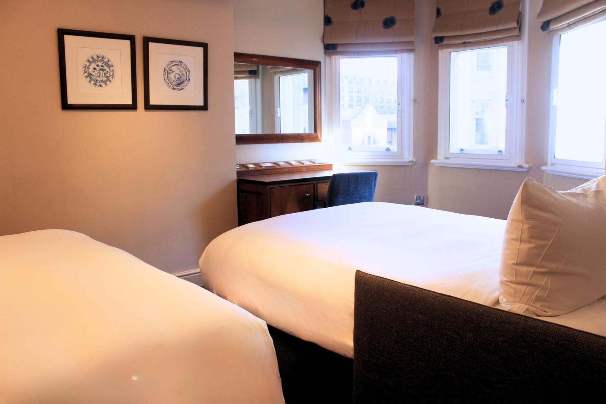 Radisson Blu Hotel, Tottenham Court Road - Formerly Kenilworth 4* Londra