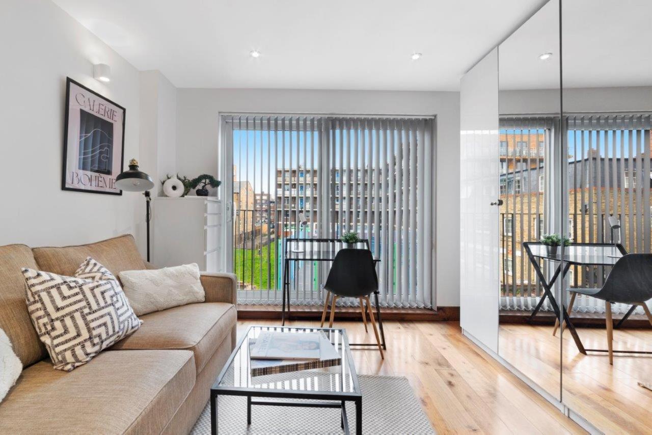 Apartment Huge Shoreditch Apartment- Private Roof Terrace