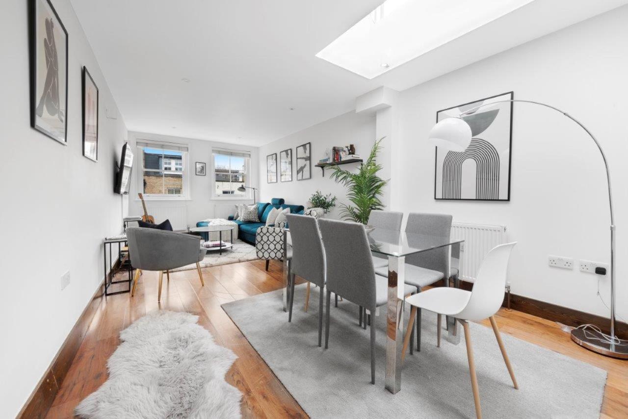 Huge Shoreditch Apartment- Private Roof Terrace Apartment *