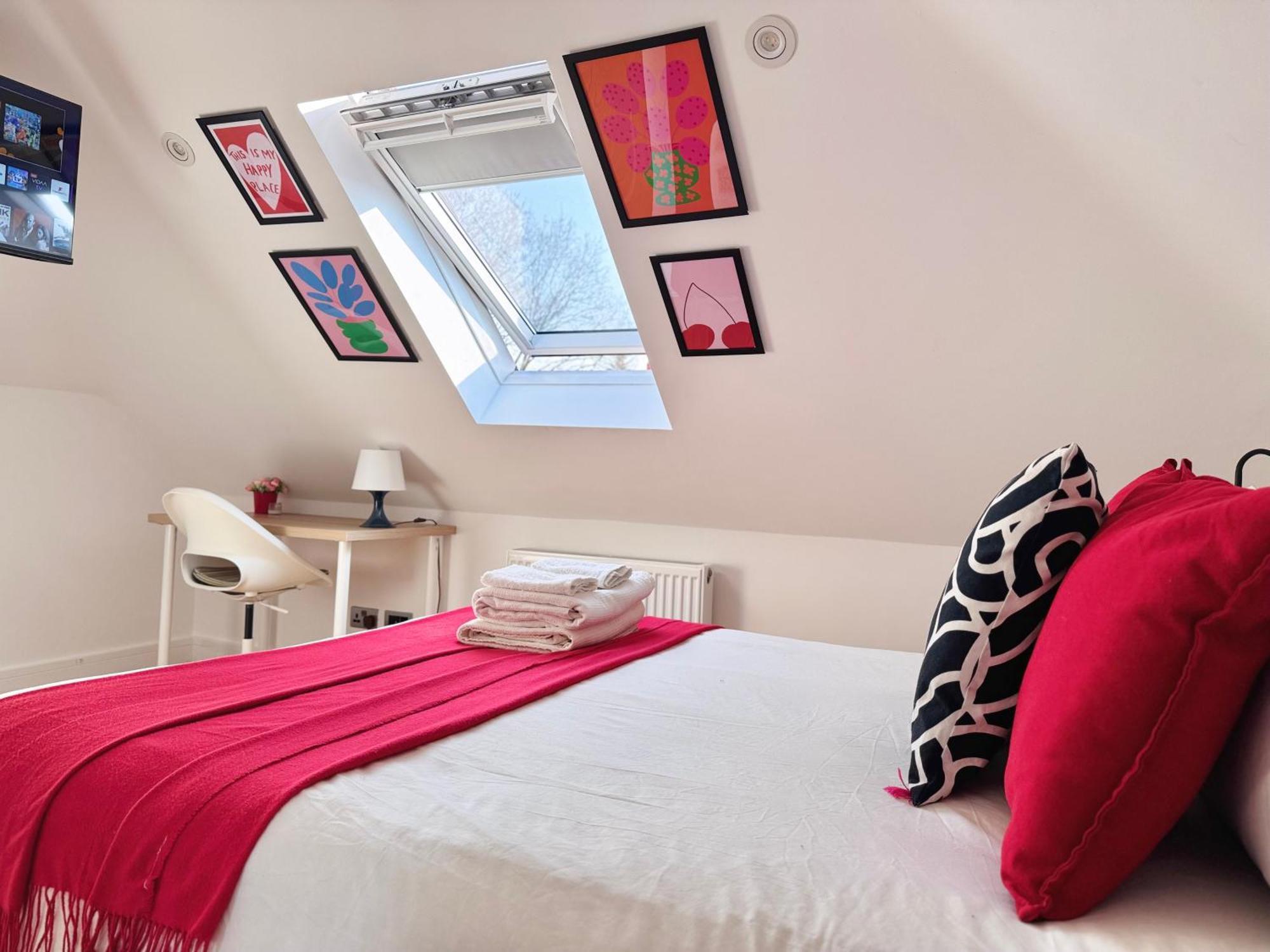 Gasthof En-suites With Free Parking 30min To London