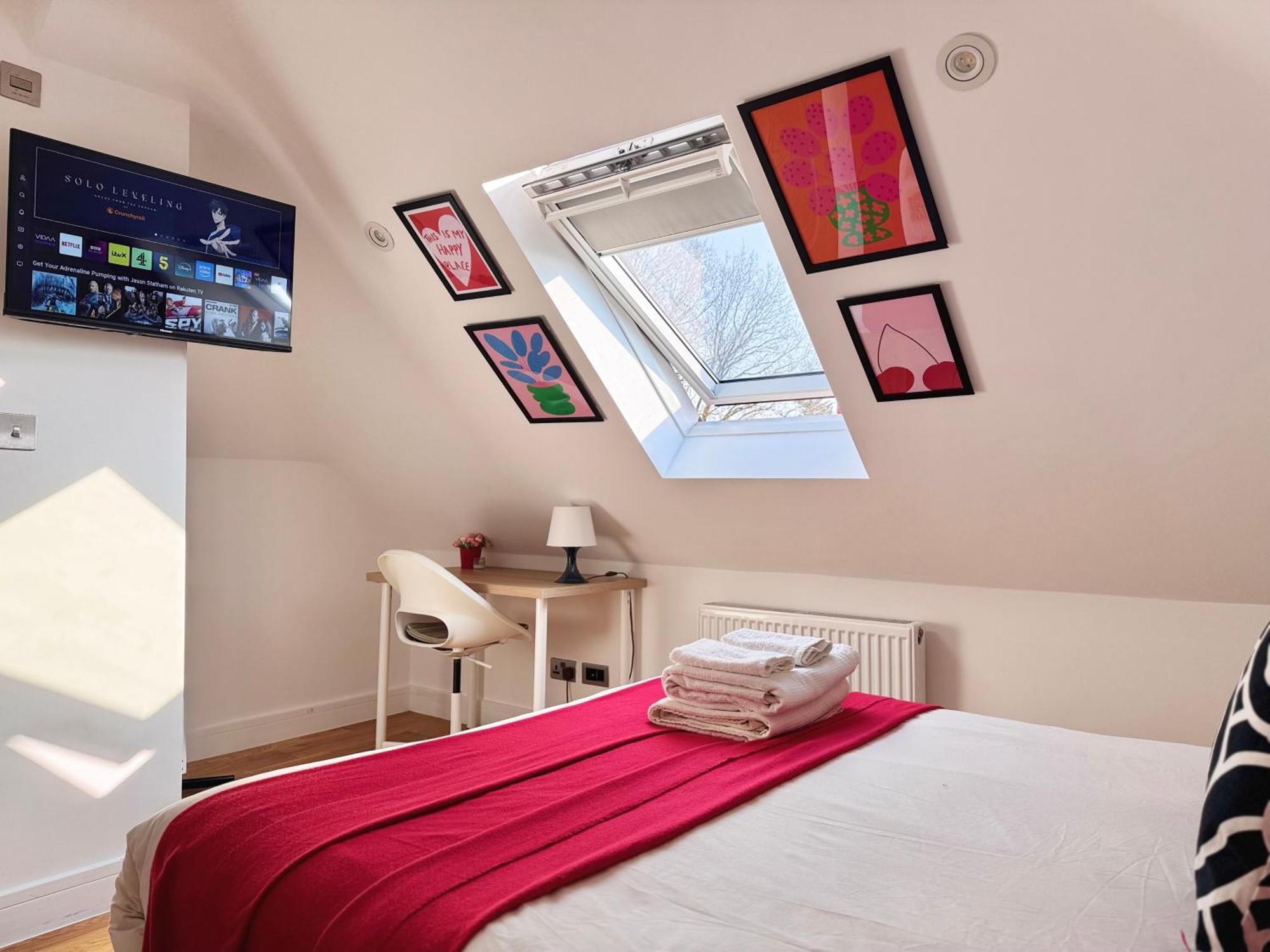 Gasthof En-suites With Free Parking 30min To London
