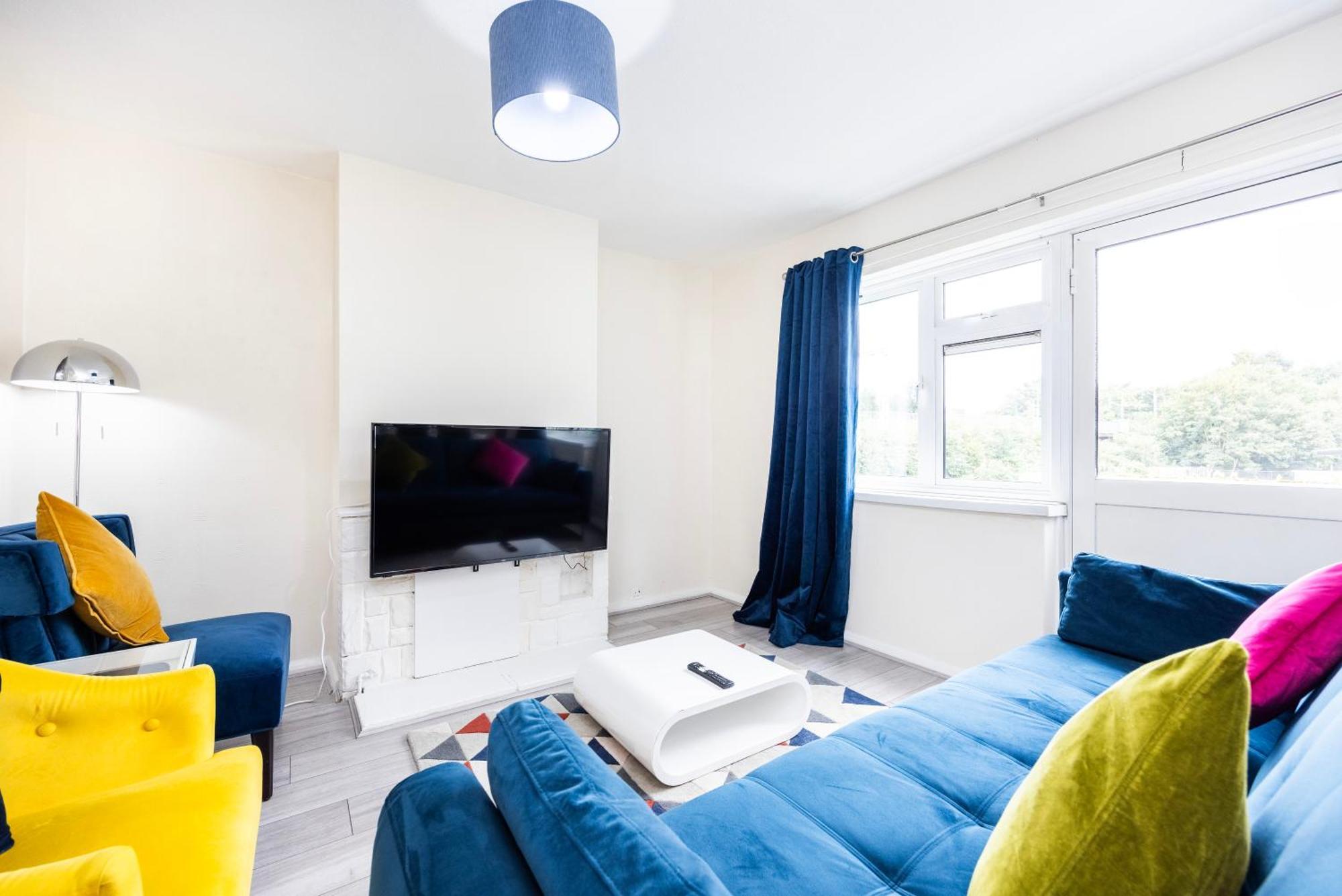 Apartment Garland Modern Close To Station 3 Bedroom