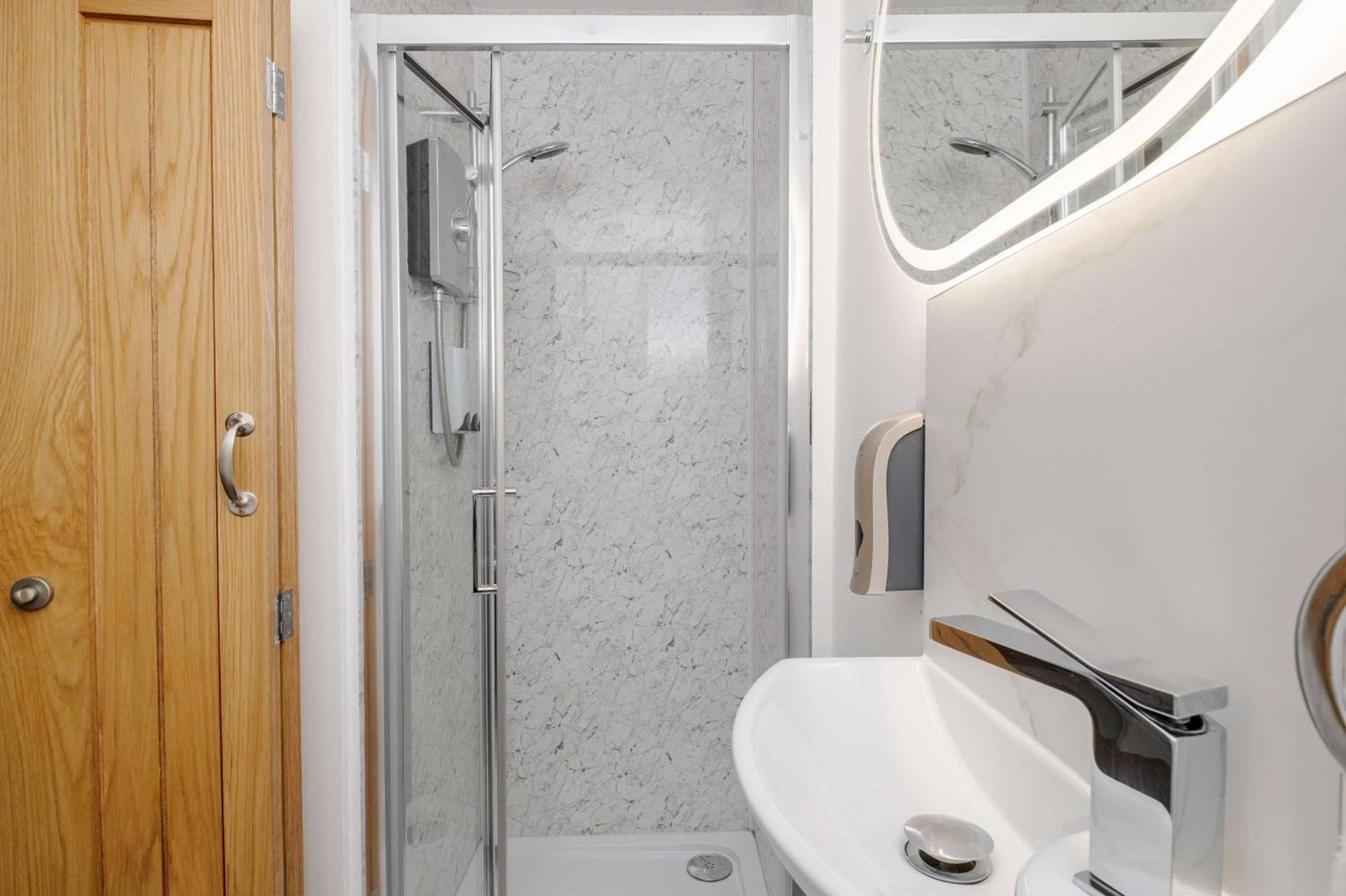 Luxury 3 Bedroom In Marylebone Vakantiehuis *