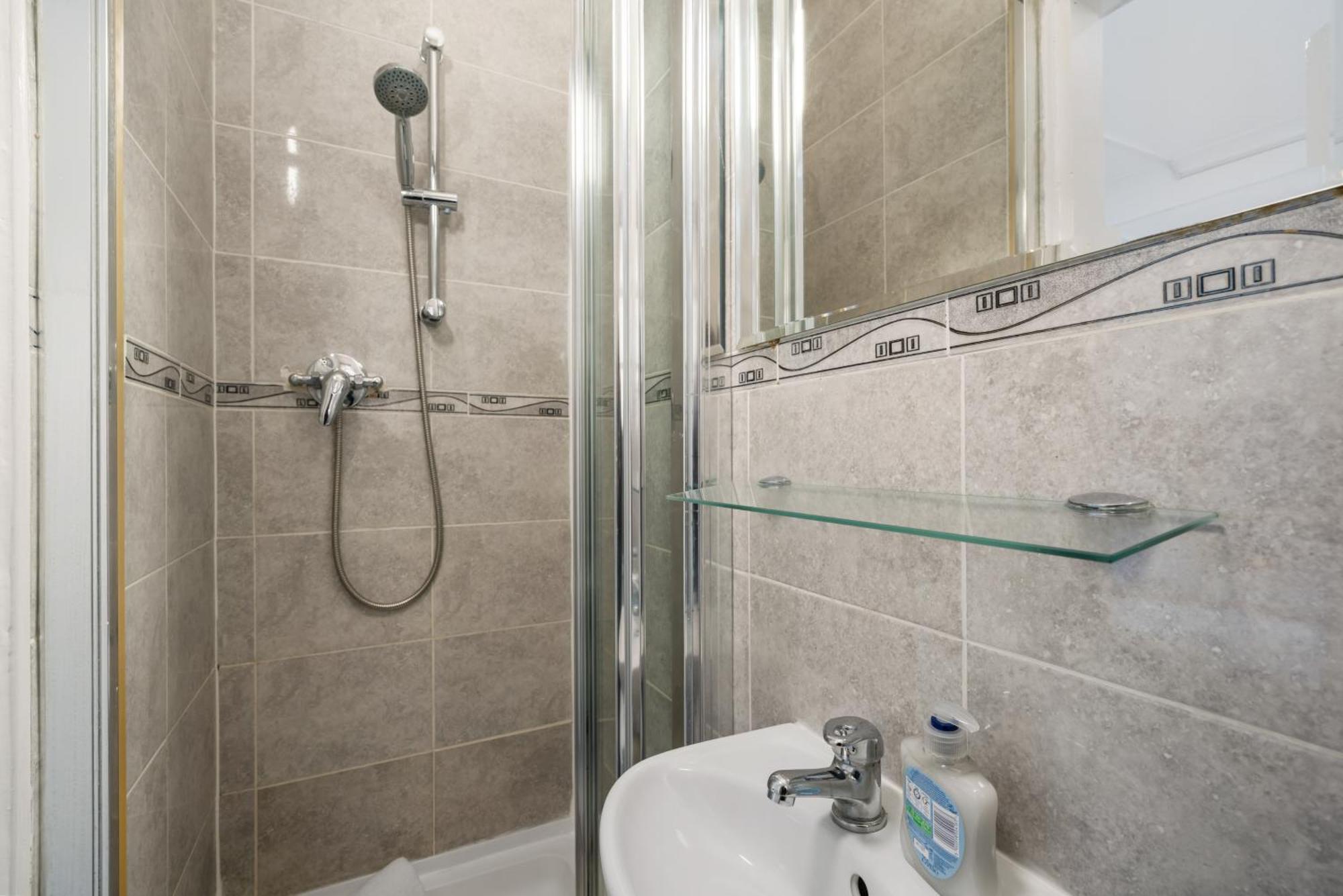 Apartment Elegant 2-bedroom In Prime Marble Arch 23gm *