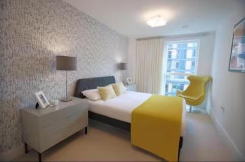 Modern Stylish Double Bedroom In Canary Wharf *