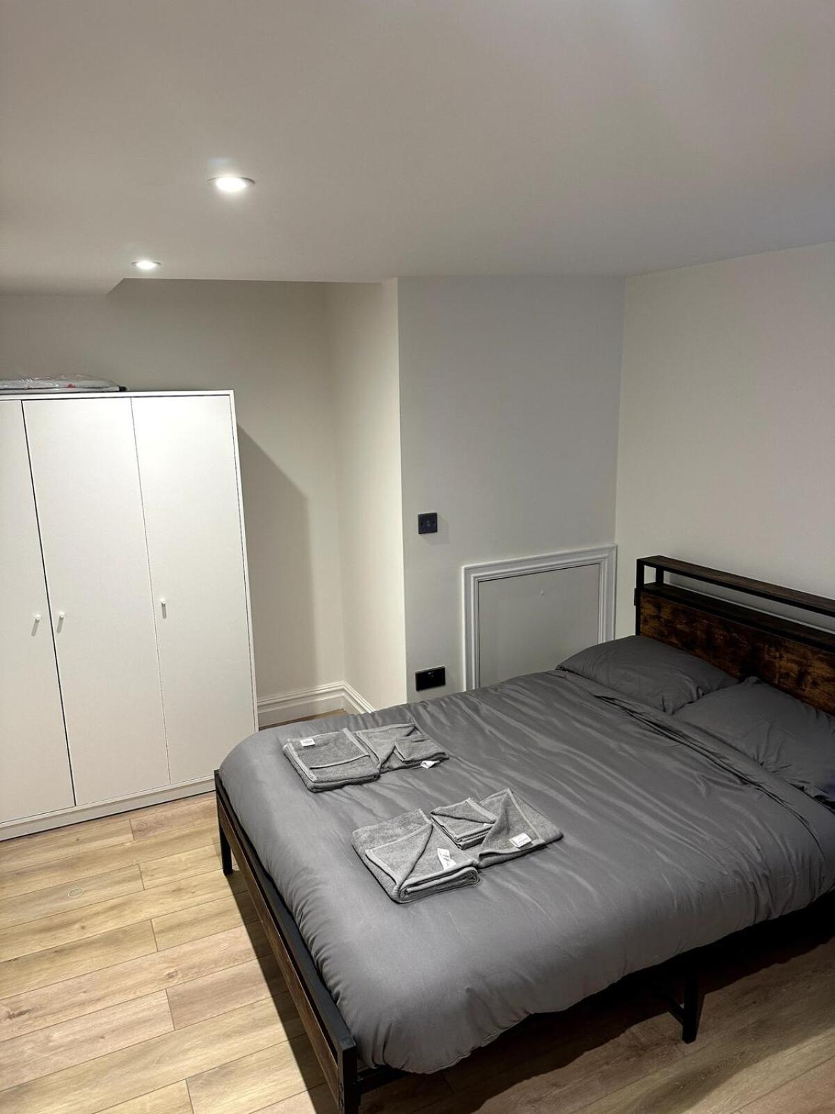 Modern 2-bed Flat In Euston Lejlighed *