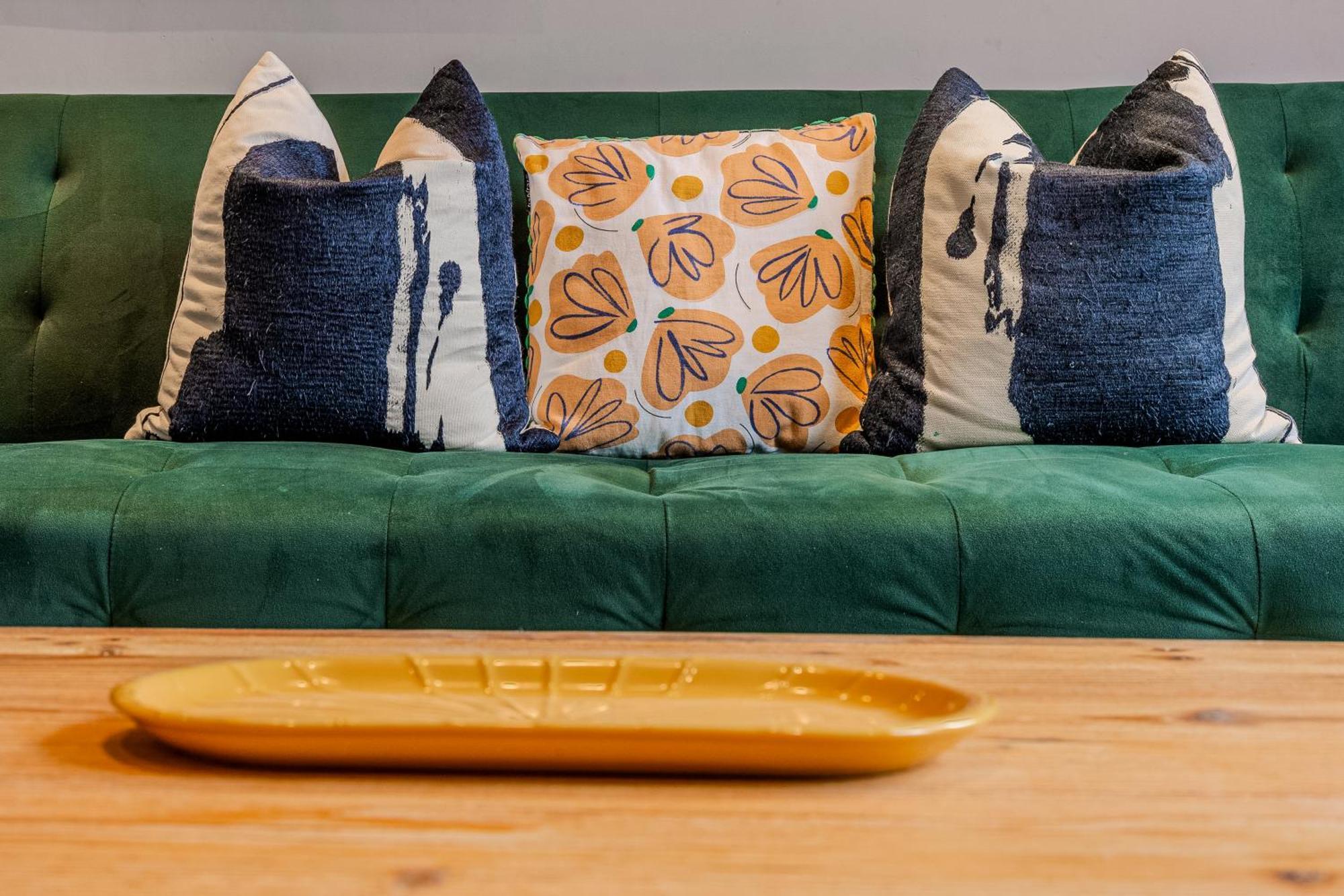 2-br Gem In Leafy Sydenham Area With Private Garden Apartment London