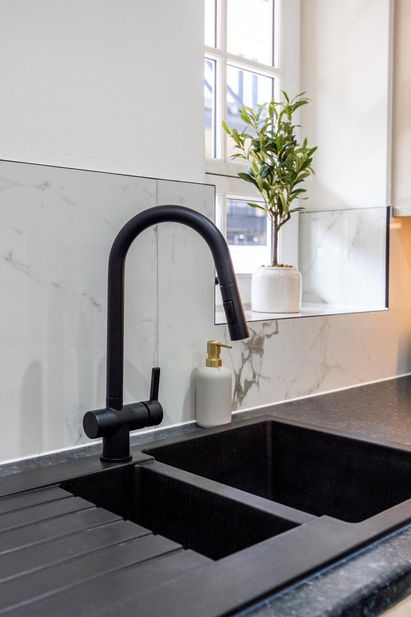 Lägenhet Modern 4 Bed Flat Prime Location London