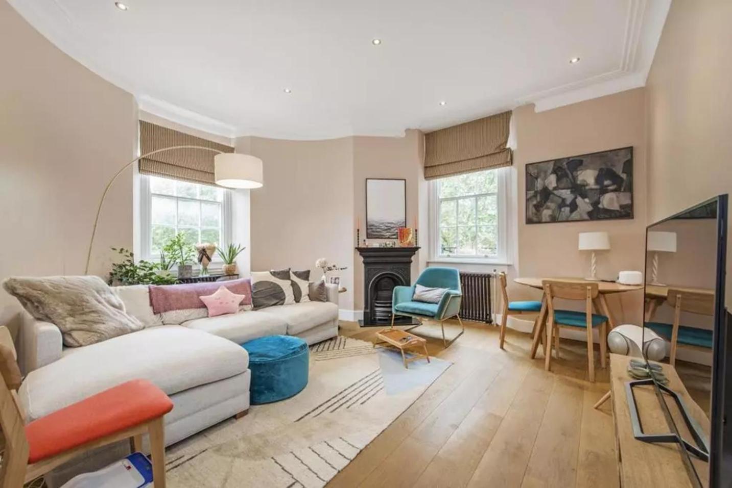 Entire 2-bedroom Flat Close To Hyde Park, Paddington Station, Bayswater And Queensway Station * Londra
