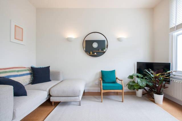 Apartment Cosy 1 Bed Apartment, De Beauvoir, N1