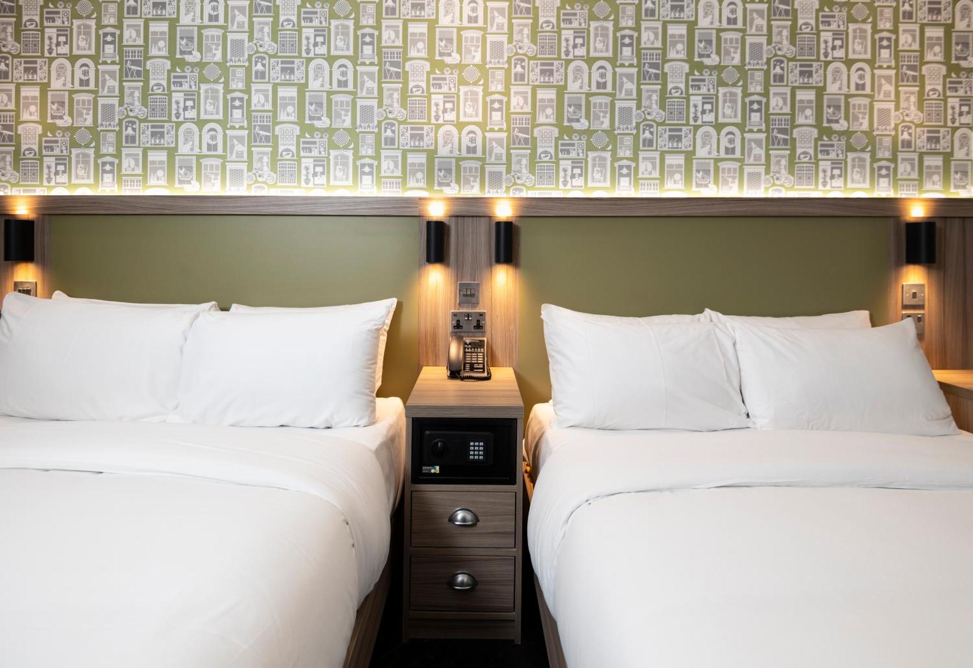 Hotell Brit Earls Court London