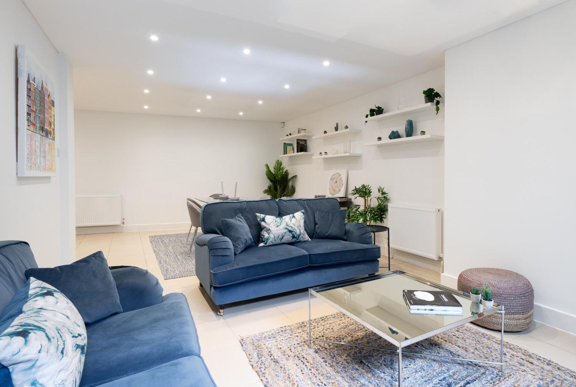 Superb 3 Bedroom Covent Garden House With 3 Ensuite Bathrooms Appartamento