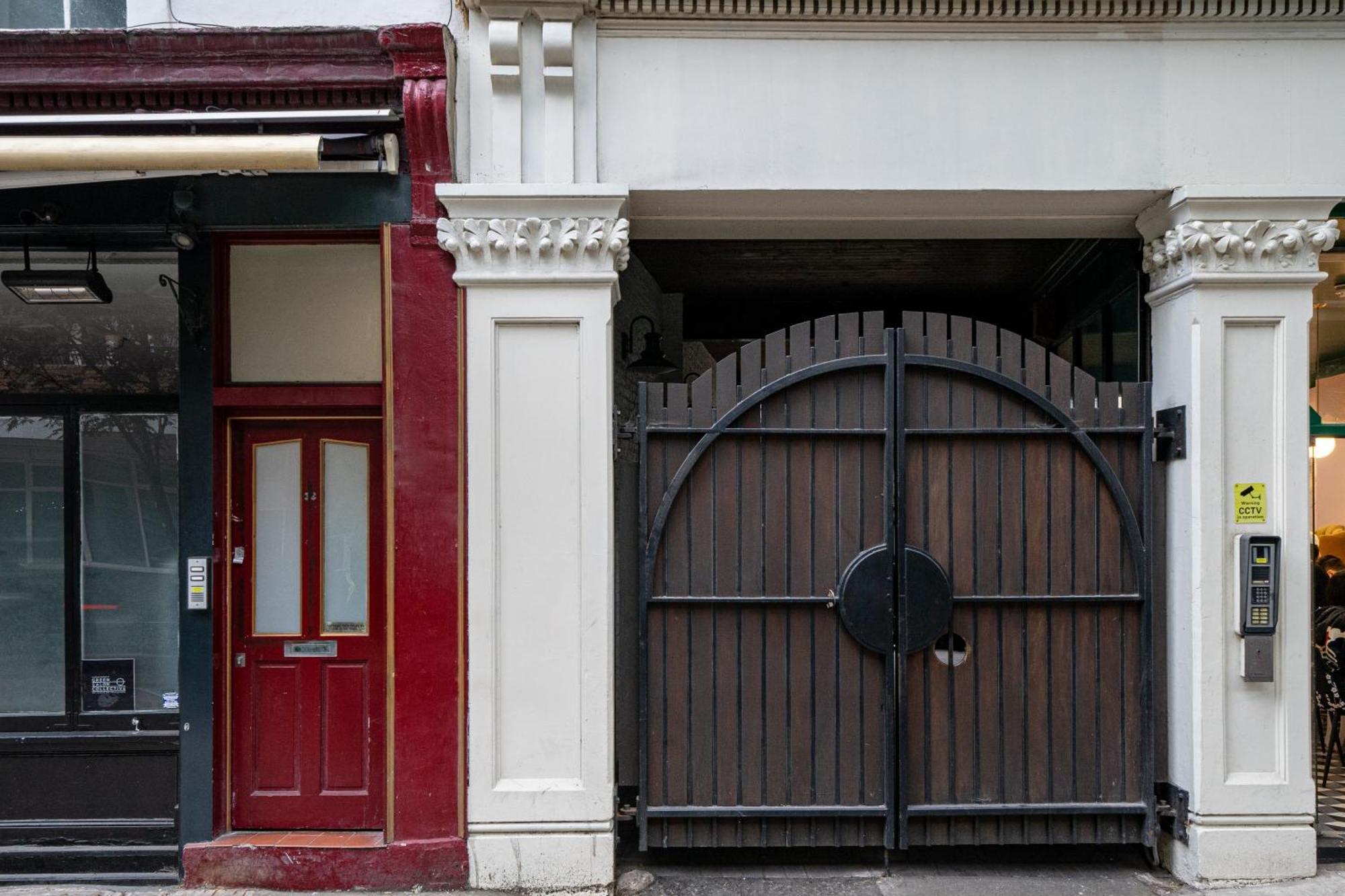 Superb 3 Bedroom Covent Garden House With 3 Ensuite Bathrooms Appartamento