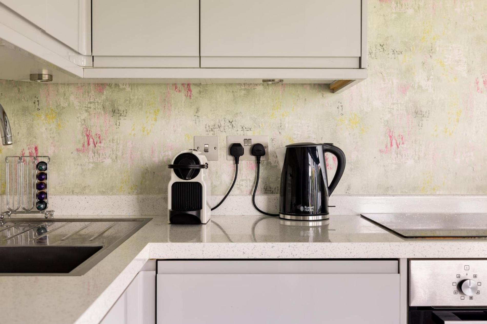 Robin'S Nest, 1 Bedroom Near Wimbledon Appartamento Londra