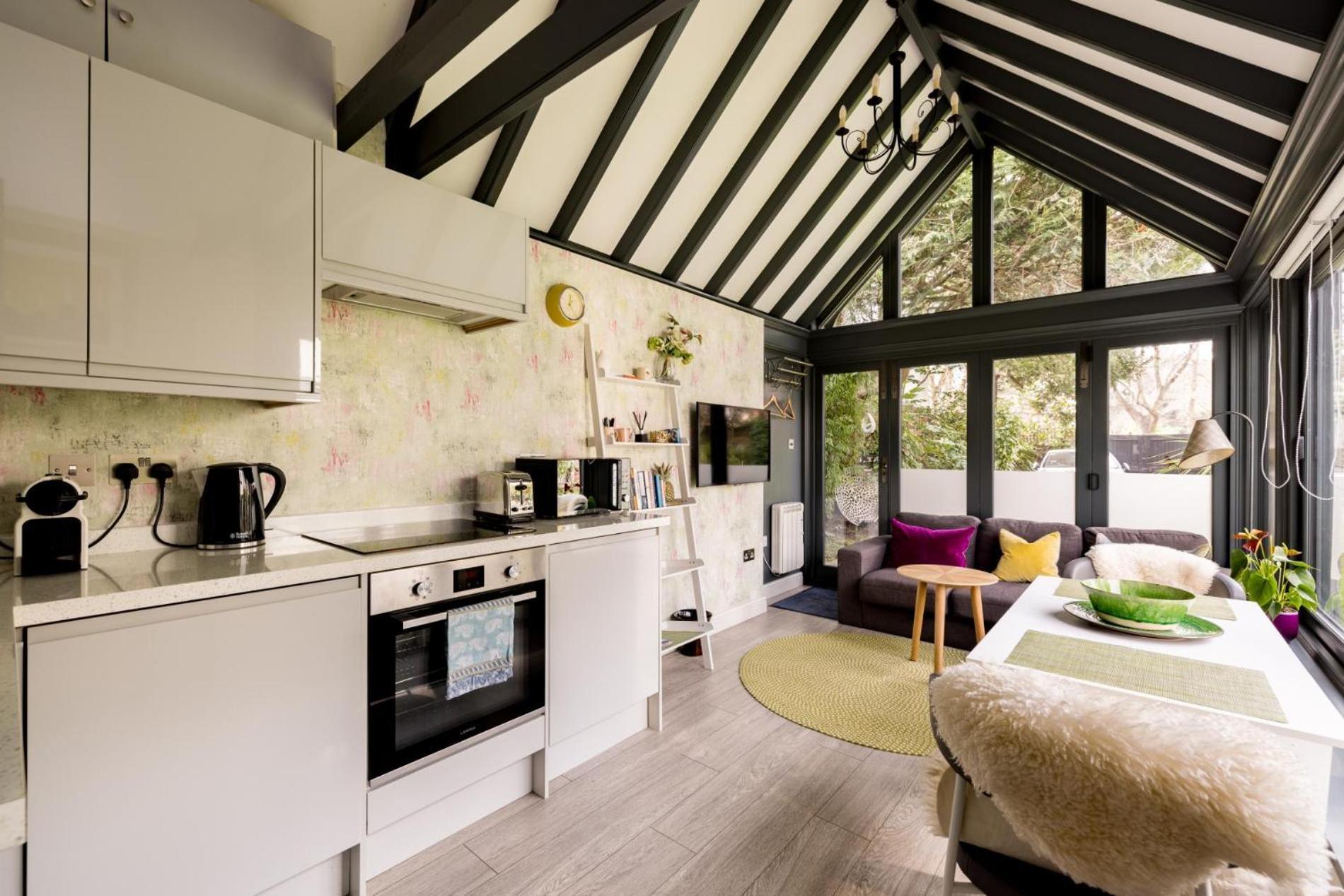 Robin'S Nest, 1 Bedroom Near Wimbledon Appartamento Londra