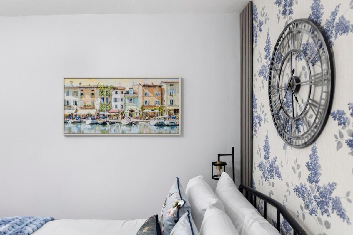 Cosy Gem Next Transport Easy Access To Appartement Londen