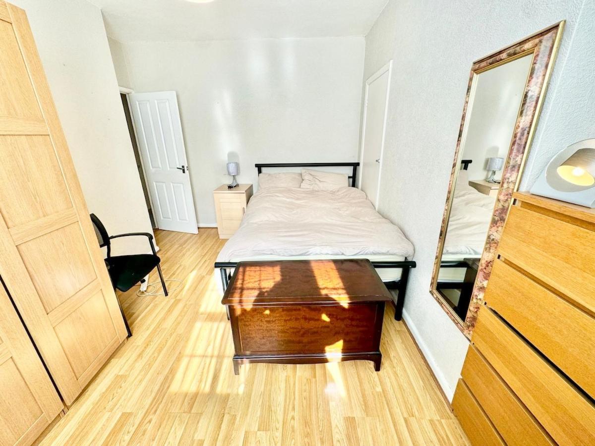 Lägenhet Spacious 2bed House In Clapham Common