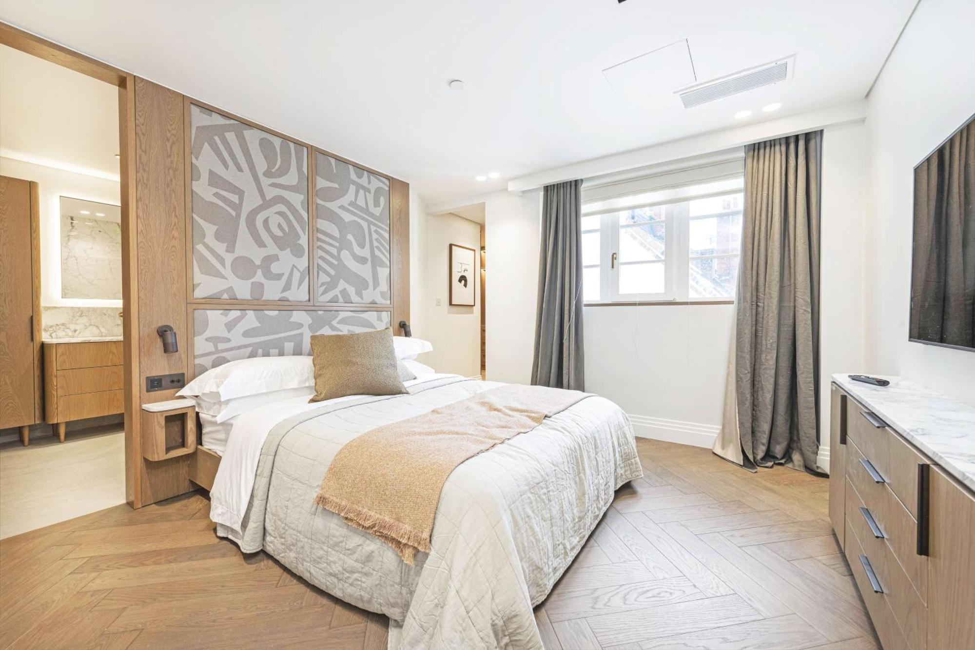 Luxury Residences In Covent Garden, Steps From The Piazza Apartment
